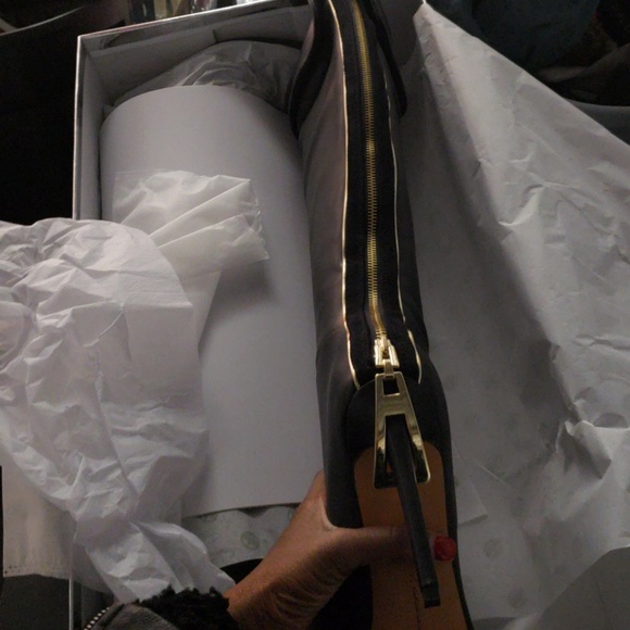 Thigh high boot - Picture 1 of 6